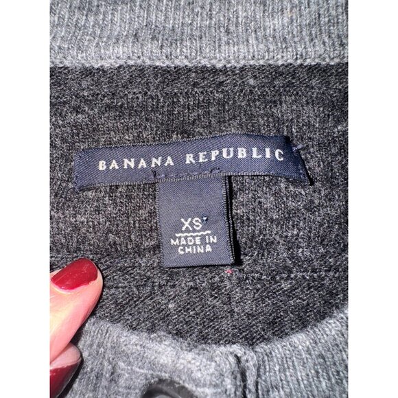 Banana Republic Lambs Wool Gray Charcoal Button Cardigan Sweater XS Sustainable - Picture 6 of 8